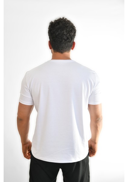 Beyaz Büyük Logolu Erkek Tshirt