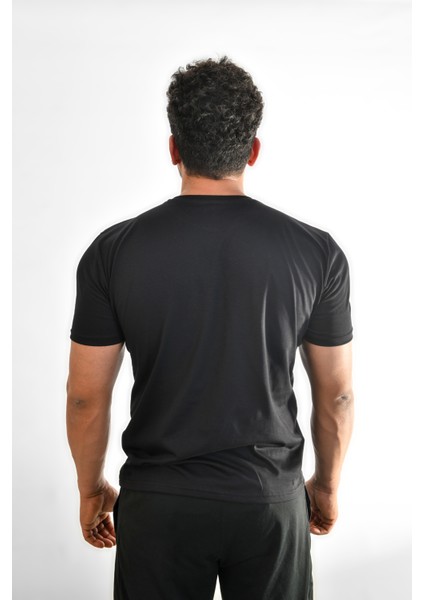 Siyah Büyük Logolu Erkek Tshirt