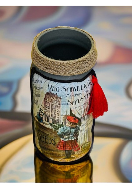 Girl With Caps Dekoratif Kavanoz Vazo fiyatları