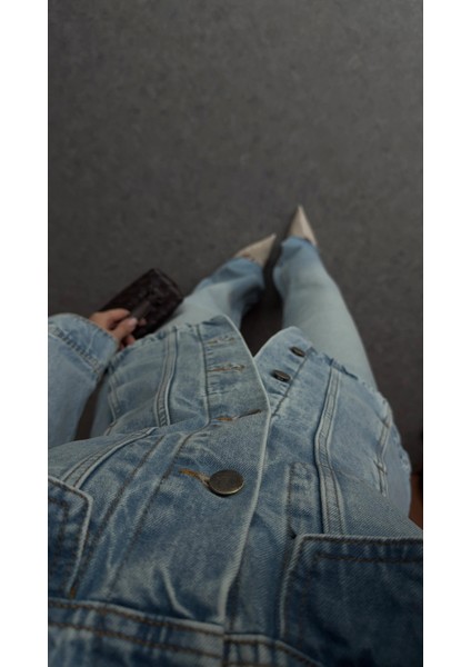 Belden Oturtmalı Denim Ceket
