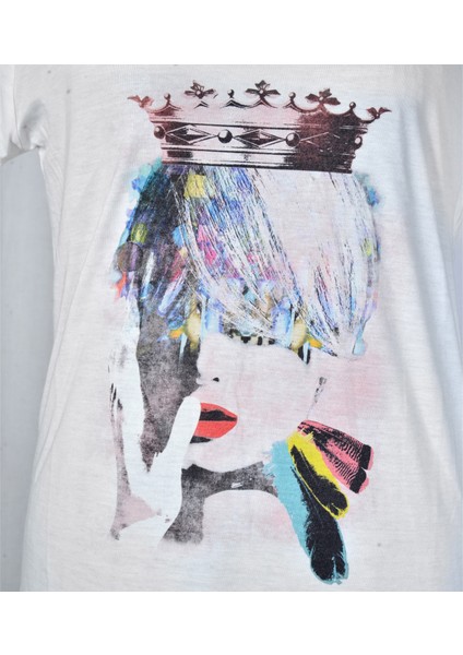 Art Save The Queen T-Shirt fırsatları