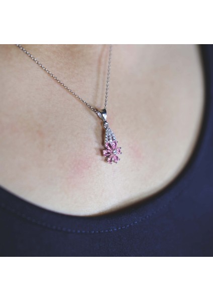 925 Ayar Gümüş Pembe Manolya Çiçeği Kolye modelleri