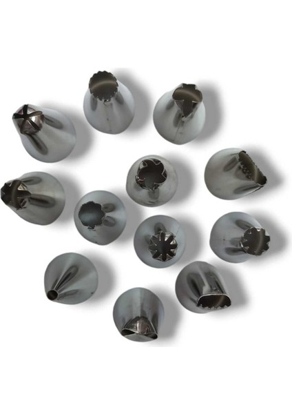 20 Parça Kek ve Pasta Süsleme Seti 12 Adet Krema Ucu 6 Adet Kek Kalıbı 2 Adet Krema Uç Sabitleyici modelleri