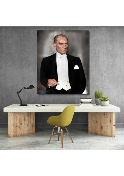 Mustafa Kemal Atatürk Renkli Tablo Kanvas Tablo Modeli Hd Dijital Baskı Duvar Tablosu