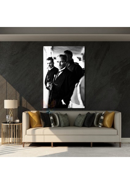 Dürbün Tutan Atatürk Görseli Kanvas Tablo Siyah Beyaz Atatürk Görseli Dikey Tablo modelleri
