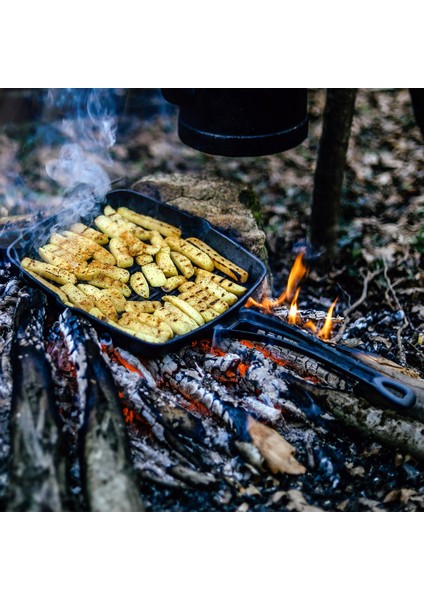 Döküm Kare Izgara Tava Döküm Demir Yekpare Saplı. Ölçü 26X26CM. modelleri