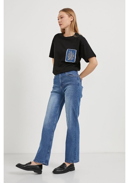 Armalıfe 1304 Taş ve Inci Kot Cep Detaylı Bis Yaka Kadın T-Shırt modelleri