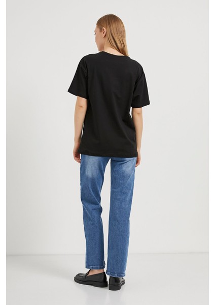 Armalıfe 1304 Taş ve Inci Kot Cep Detaylı Bis Yaka Kadın T-Shırt indirimleri