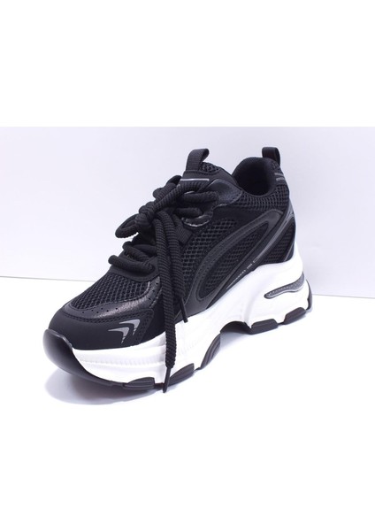 25Y323 Kadın Spor Ayakkabı fırsatları