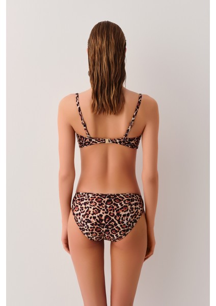 Wild Aksesuarlı Straplez Bikini Üst fırsatları
