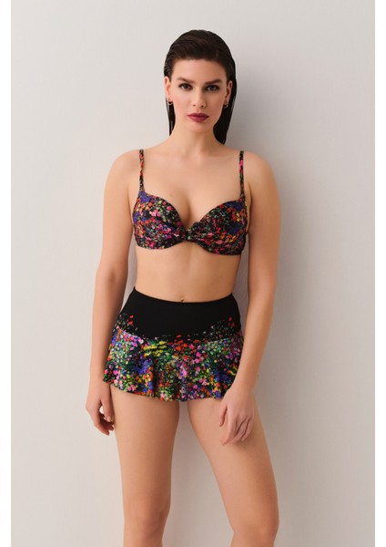 Garden Önden Bağcıklı Full Dolgulu Bikini Üst