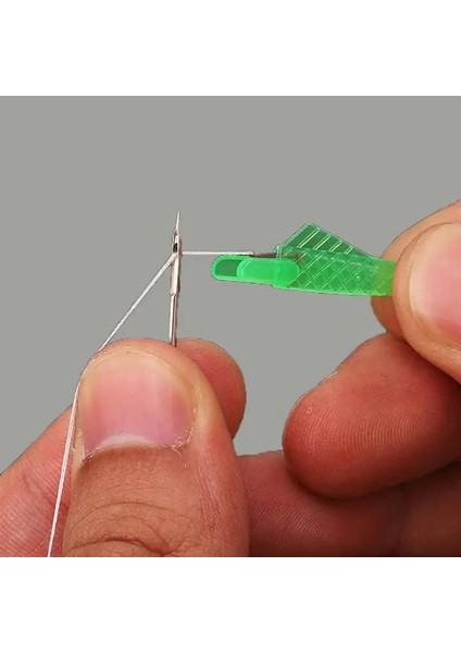 C Tarzı Otomatik Mini Dikiş Makinesi Iğne Geçirici Dikiş Taşınabilir Ekleme Fape Aracı Yaşlı Hızlı Değiştirici Zanaat Aksesuarları (Yurt Dışından) modelleri