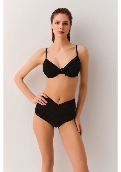 Önden Bağcıklı Destekli Bikini Üst fiyatları