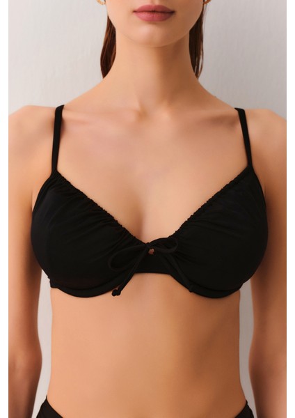 Önden Bağcıklı Destekli Bikini Üst modelleri