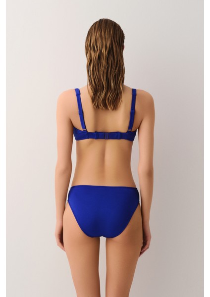 Önü Burgulu Balenli Toparlayıcı Bikini Üst fırsatları