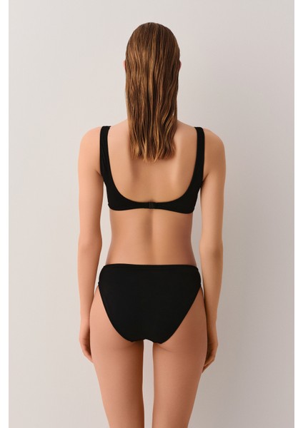 Pileli Bikini Alt fırsatları