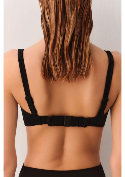 Önü Burgulu Balenli Toparlayıcı Bikini Üst fırsatları
