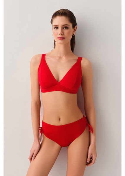 Üçgen Bikini Üst
