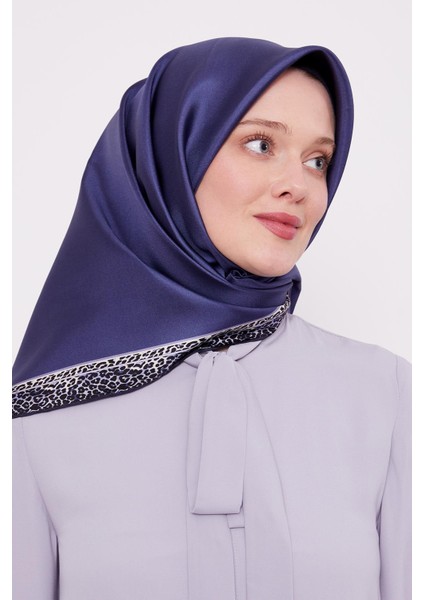 Indigo Leopar Desen Twill Ipek Eşarp