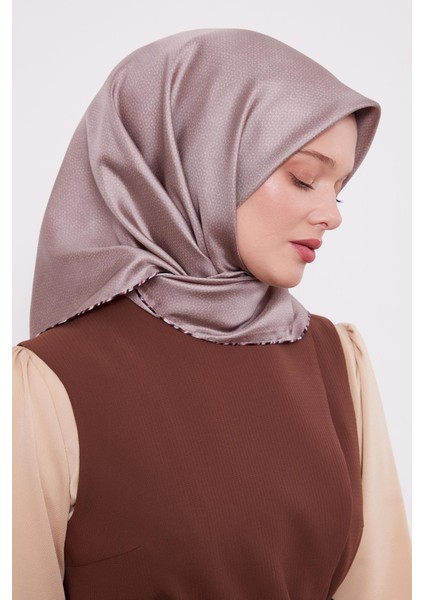 Vizon Benekli Twill Ipek Eşarp fiyatları