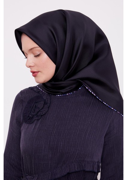 Siyah Çizgili Twill Ipek Eşarp
