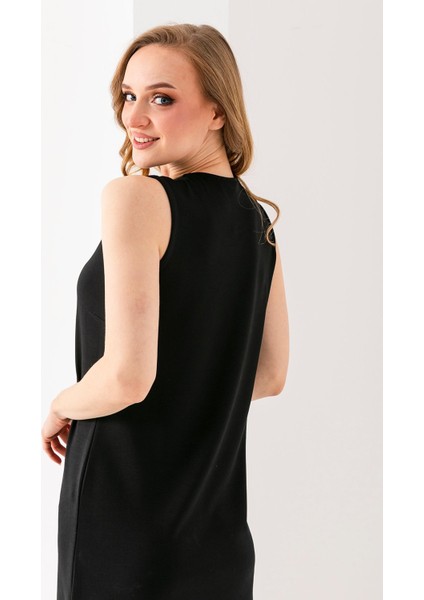 Kadın Bisiklet Yaka Kolsuz Yırtmaçlı Elbise Siyah - 25Y 6267