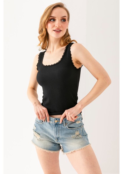 Kadın Kalın Askılı Dantel Detaylı Bürümcük Atlet Siyah - 254408