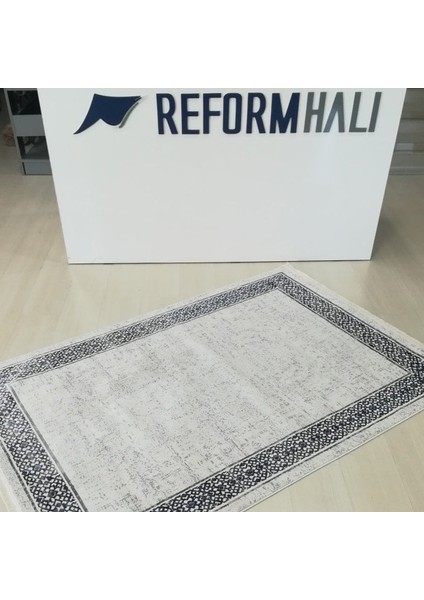 Trend Koleksiyonu 1306 Siyah Makine Halısı