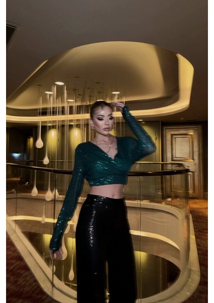 Pullu Crop Kruvaze Bluz - Zümrüt