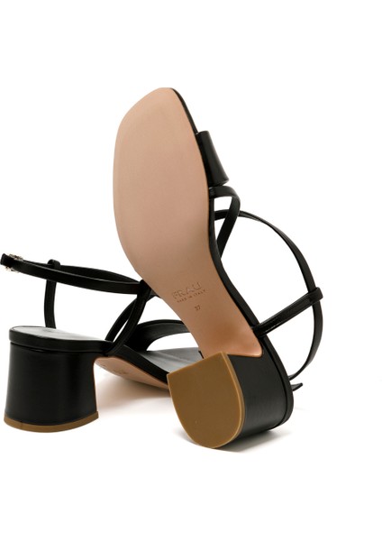 Kadın Sandalet 79P3 Frau Nappa Nero indirimleri