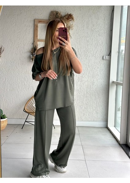 Buketli Kadın Pis Dikiş Detaylı Kısa Kollu Eşofman Alt - Üst Takım modelleri