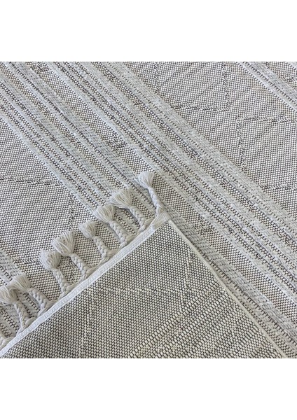 Meridyen Beyaz 4804 Halı