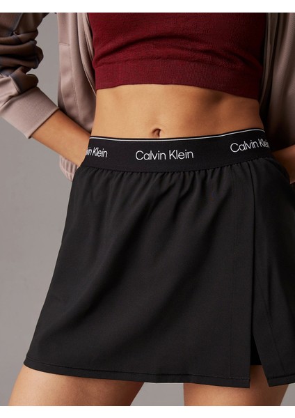 Kadın Siyah Spor Etek fırsatları