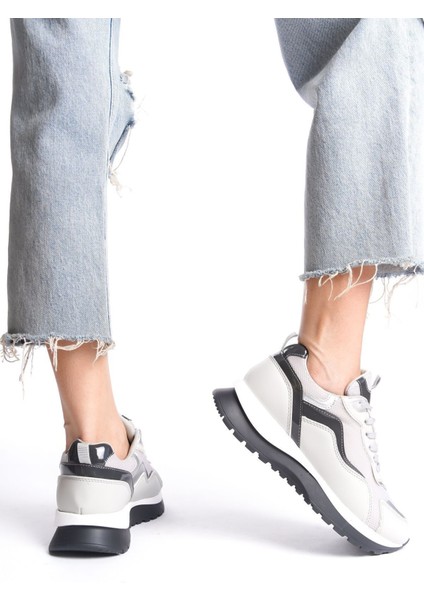 Siyah Krem Fileli Comfort Tabanlı Rahat Bağcıklı Günlük Kadın Sneaker Spor Ayakkabı indirimleri