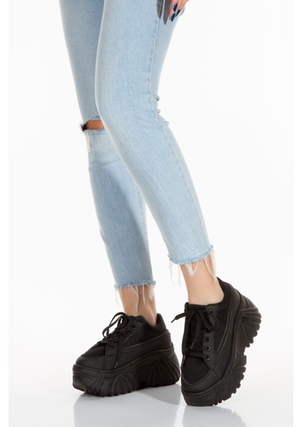 Gümüş Taş Detaylı Rahat Yüksek Taban Paraşüt Günlük Kadın Beyaz Sneaker Spor Ayakkabı