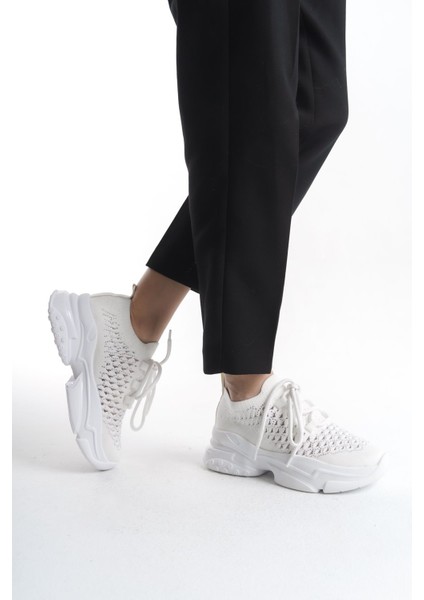 Siyah Parlak Taşlı Çapraz Şeritli Yumuşak Rahat Yüksek Tabanlı Sneaker Kadın Spor Ayakkabı