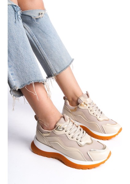 Gri Beyaz Fileli Comfort Tabanlı Rahat Bağcıklı Günlük Kadın Sneaker Spor Ayakkabı