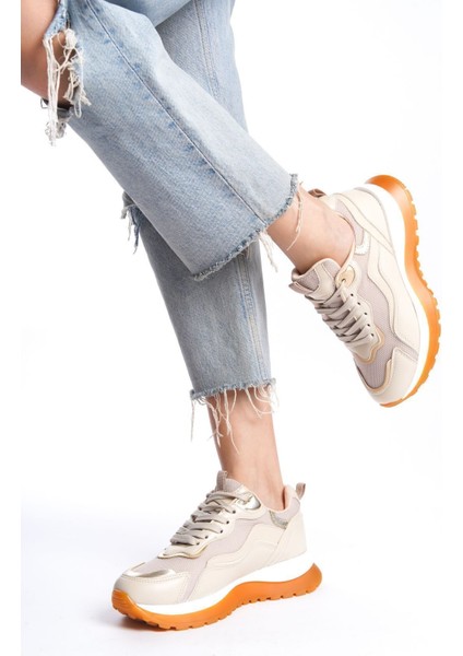 Gri Beyaz Fileli Comfort Tabanlı Rahat Bağcıklı Günlük Kadın Sneaker Spor Ayakkabı fiyatları