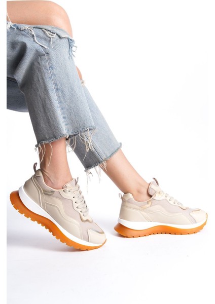 Gri Beyaz Fileli Comfort Tabanlı Rahat Bağcıklı Günlük Kadın Sneaker Spor Ayakkabı fırsatları