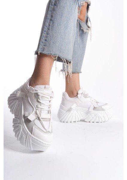 Gri Fileli Geliştirilmiş Comfort Taban Bağcıklı Günlük Kadın Sneaker Spor Ayakkabı