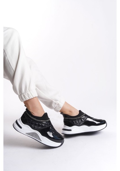 Beyaz Parlak Bağcıklı Taş Detaylı Yumuşak Tekstil Rahat Günlük Sneaker Kadın Spor Yürüyüş Ayakkabısı