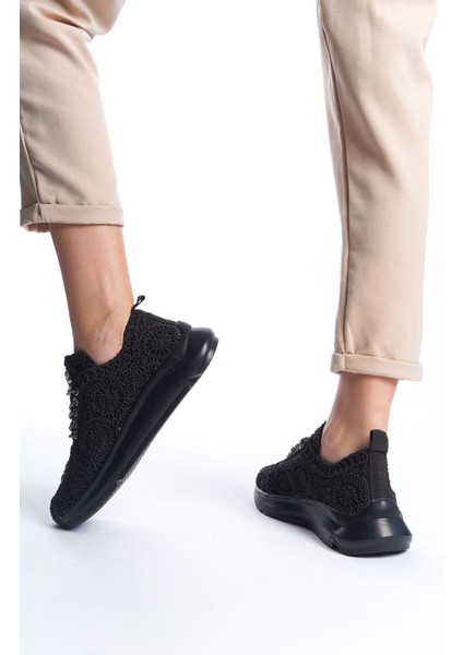 Siyah Parlak Taş Şeritli Kapitone Desenli Yumuşak Rahat Yüksek Tabanlı Sneaker Kadın Spor Ayakkabı modelleri