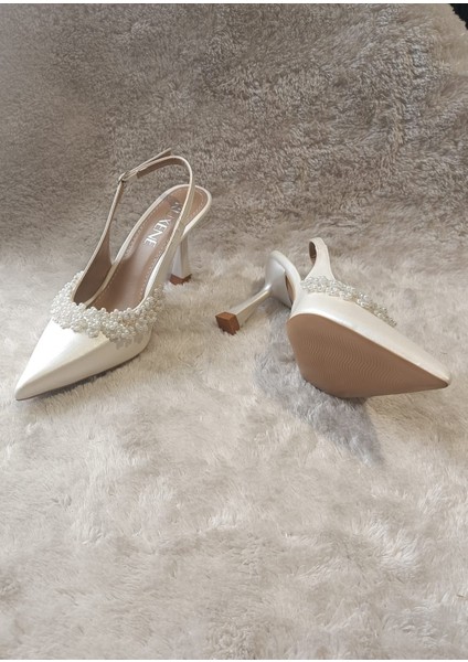 Coco Inci Taç Detaylı Siviri Burun 8 cm Ince Topuklu Gelin Ayakkabısı