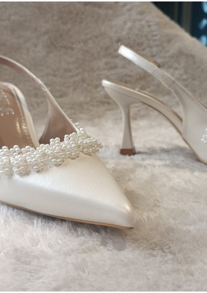 Coco Inci Taç Detaylı Siviri Burun 8 cm Ince Topuklu Gelin Ayakkabısı fiyatları