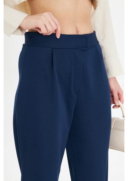 Lacivert Wide Leg Geniş Paça Çırt Çırt Kapamalı Pile Detaylı Yüksek Bel Dokuma Kumaş Pantolon