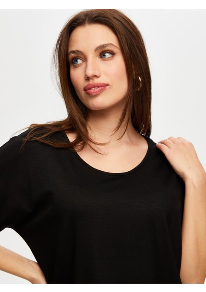 Yuvarlak Yaka Düşük Kollu T-Shirt B00003-1 fırsatları