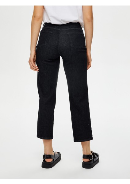 Paçası Trok ve Patch Detaylı Jean Pantolon S25JPN012 fırsatları