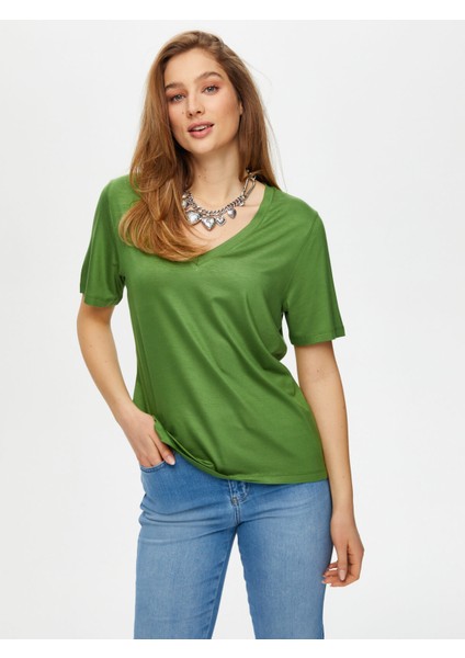 V Yaka Kısa Kol T-Shirt S25TSH001