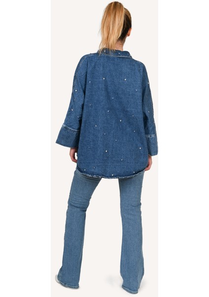 Kadın Yüksek Bel Flare Paça Mavi Kot Pantolon - Rahat ve Şık Denim