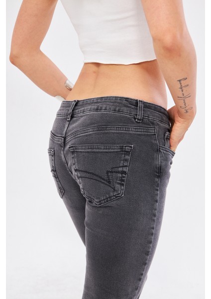 Kadin Straight Comfort Koyu Antrasit Fit Jean fırsatları